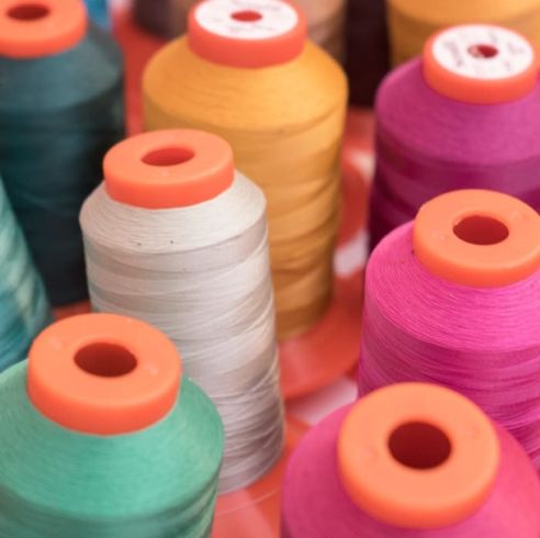 Für unsere Taschen verwenden wir besonders robustes Garn aus Europa.