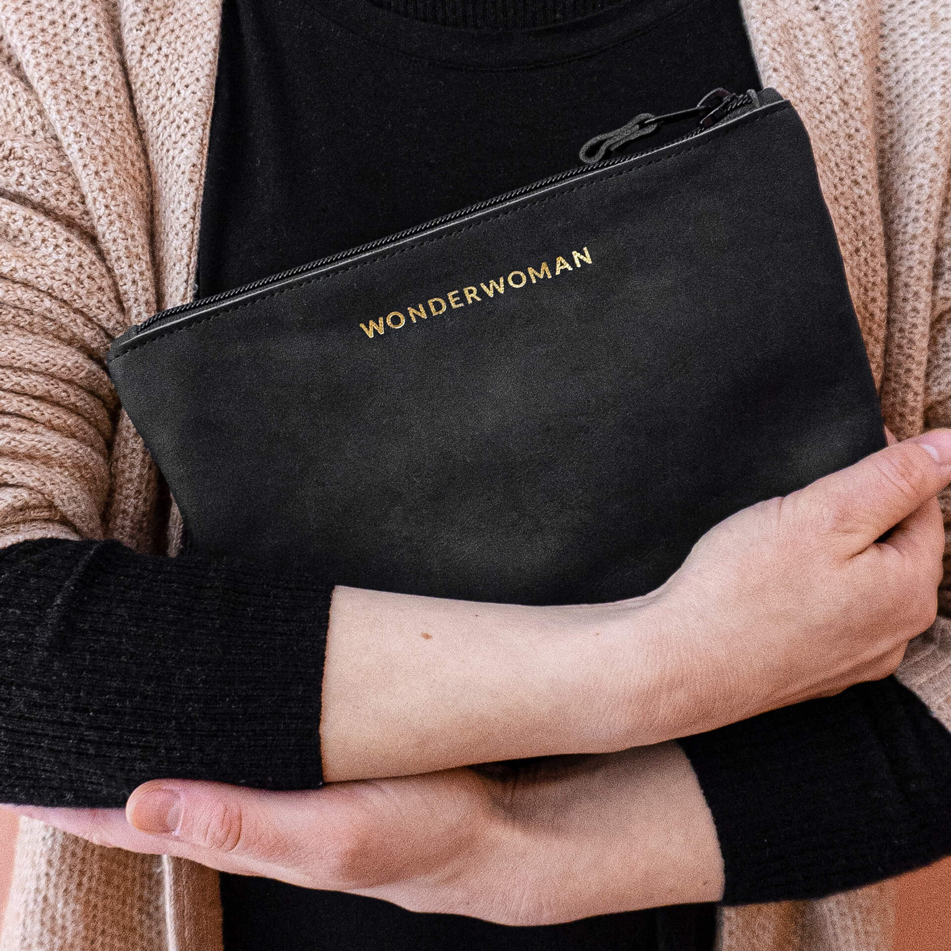 Beispiel für eine individuelle Prägung im Inneren der Tasche.