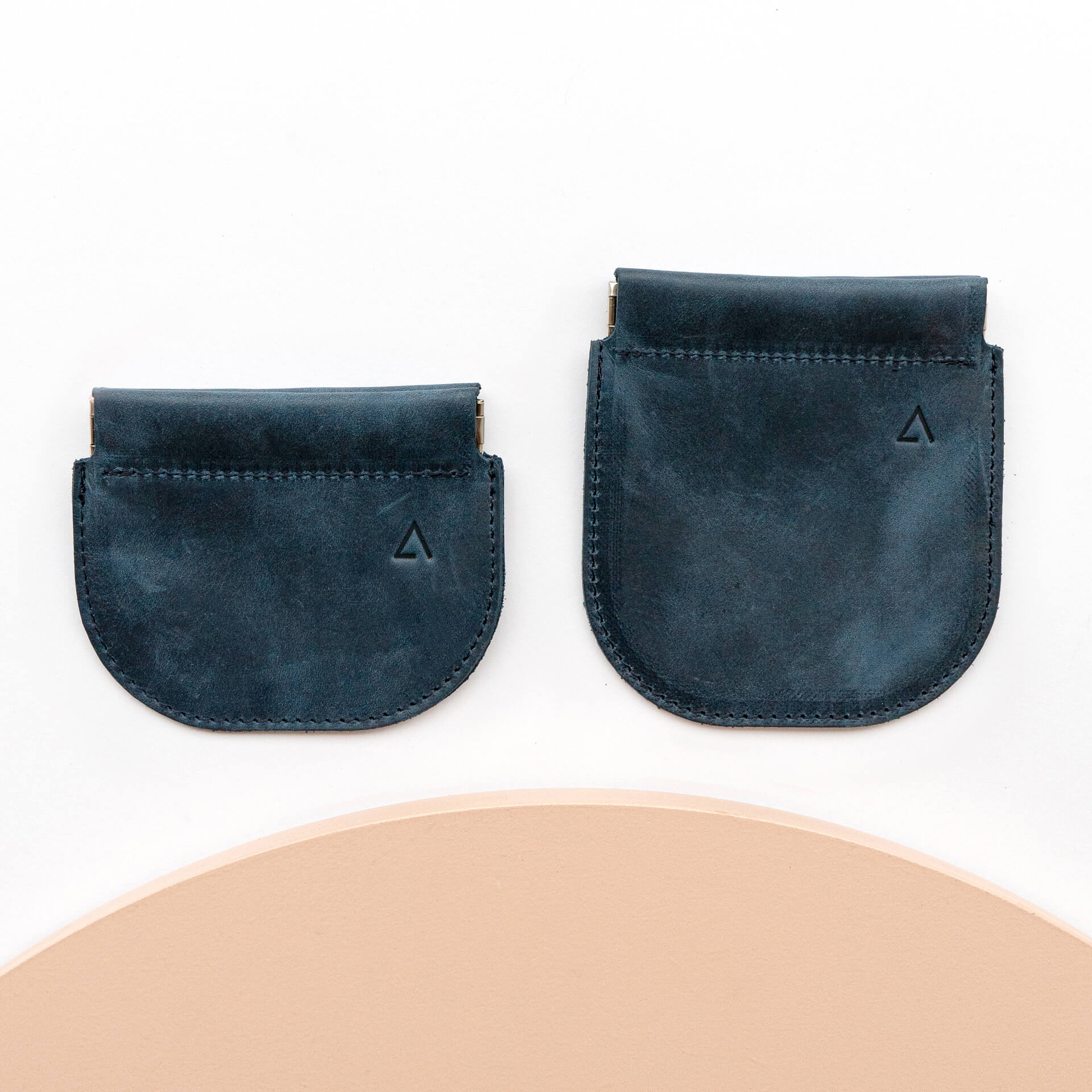 Klappetui-PIP-Portemonnaie-Franziska-Klee-Naturleder-dunkelblau-01