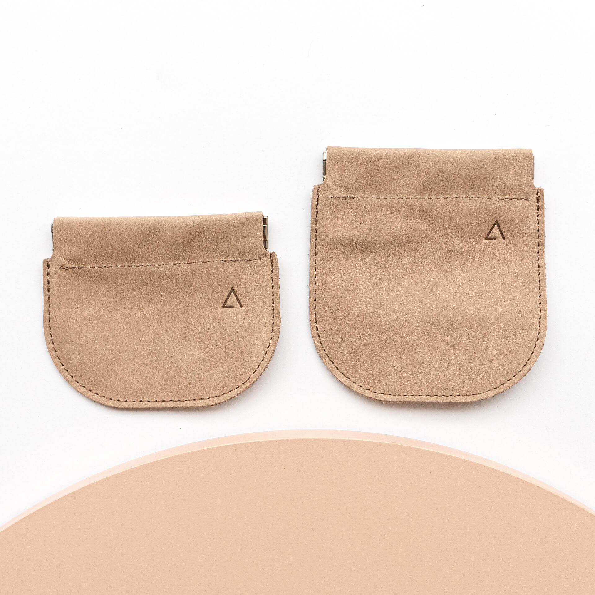 Klappetui-PIP-Portemonnaie-Franziska-Klee-Naturleder-hellbraun-01