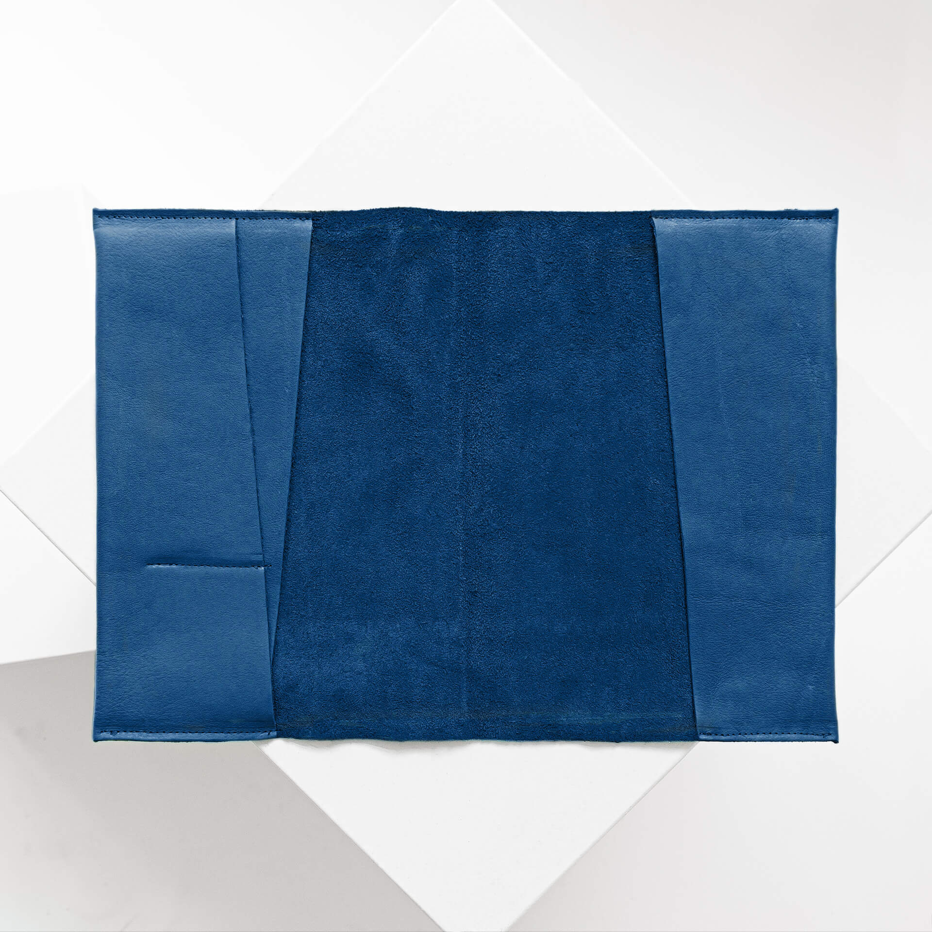 U-Hefthuelle-EVE-Naturleder-royal-blau-05