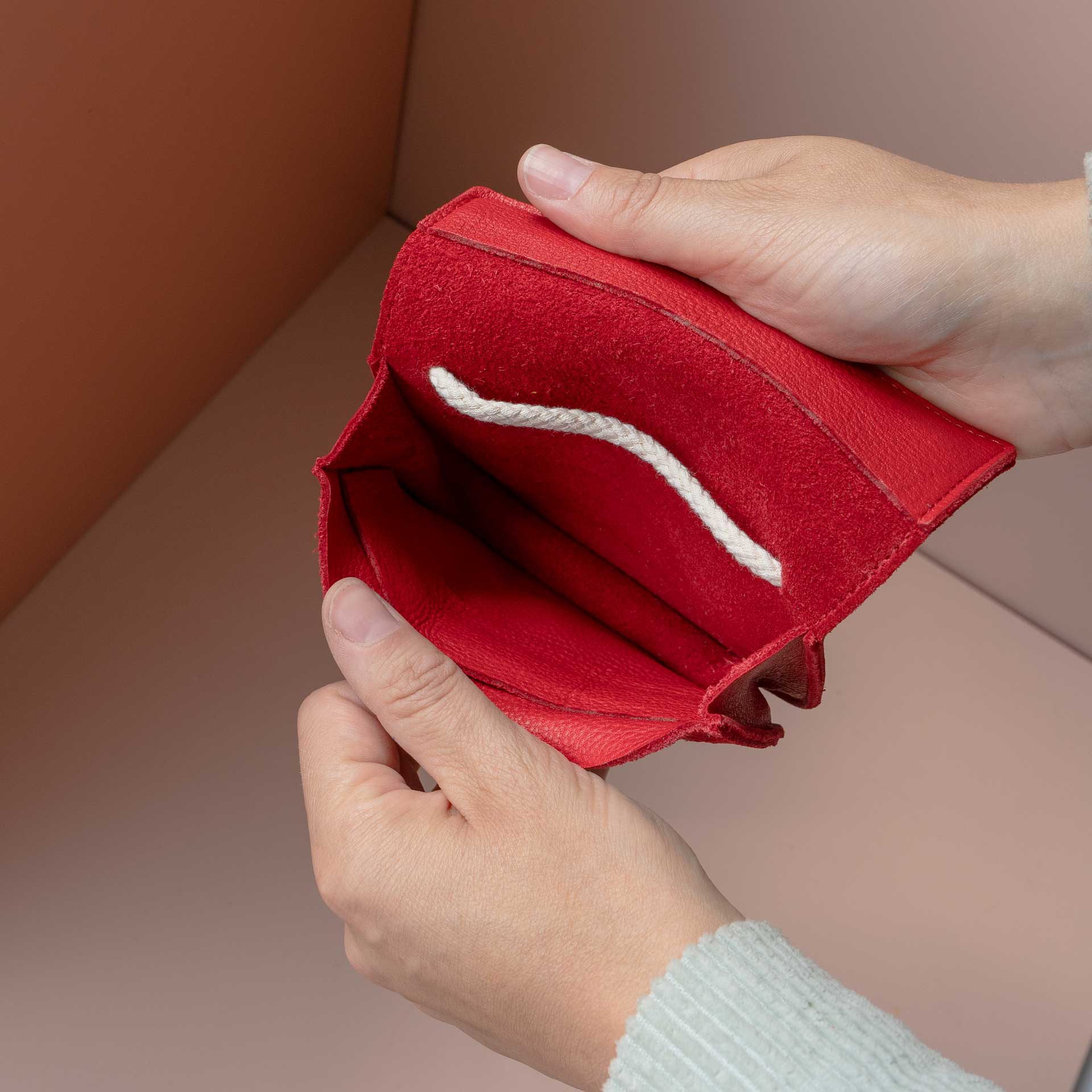 Kindertaeschchen-FIZ-Naturleder-Franziska-Klee-Verschluss-3