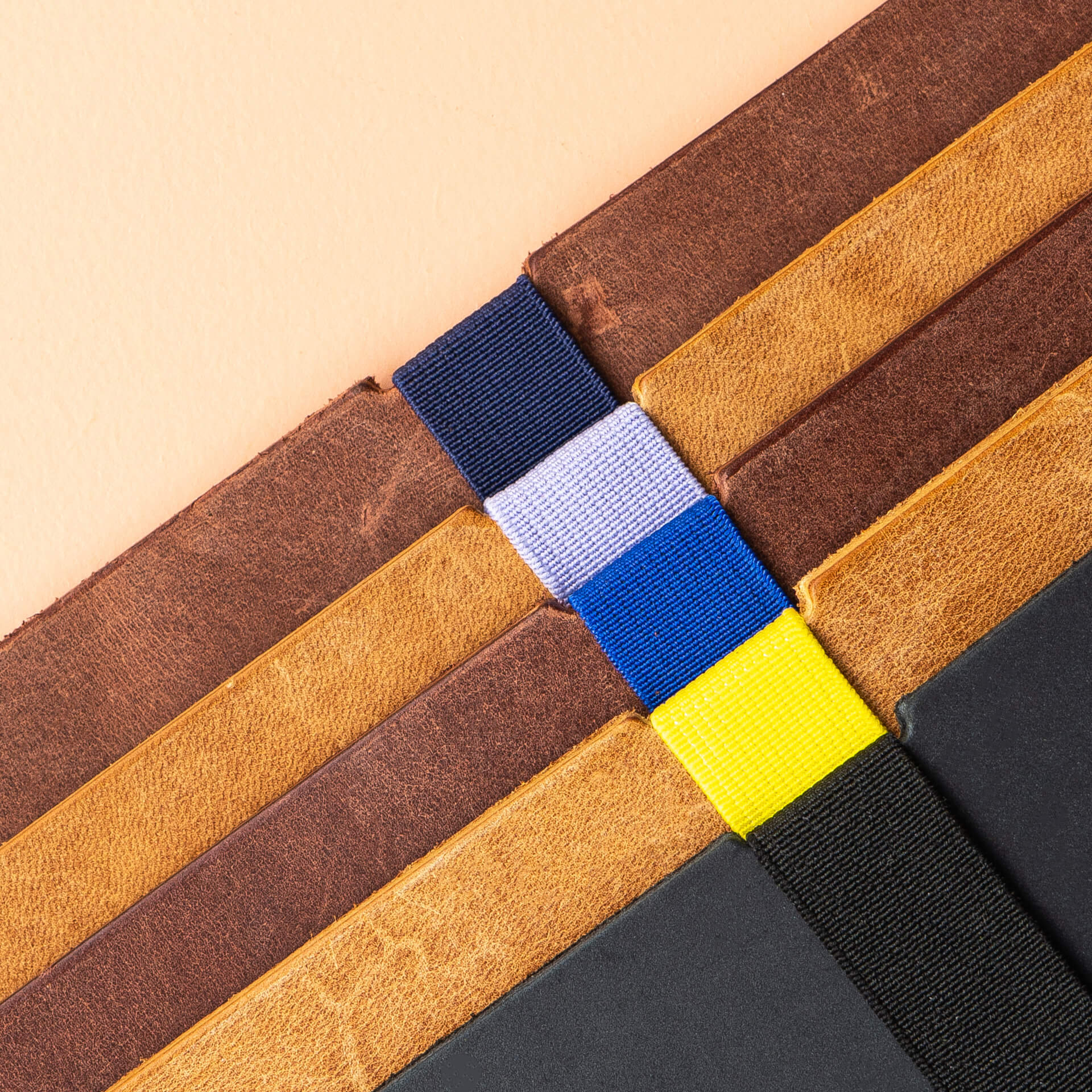 Laptophuelle-ADA-Franziska-Klee-mood-bandfarben