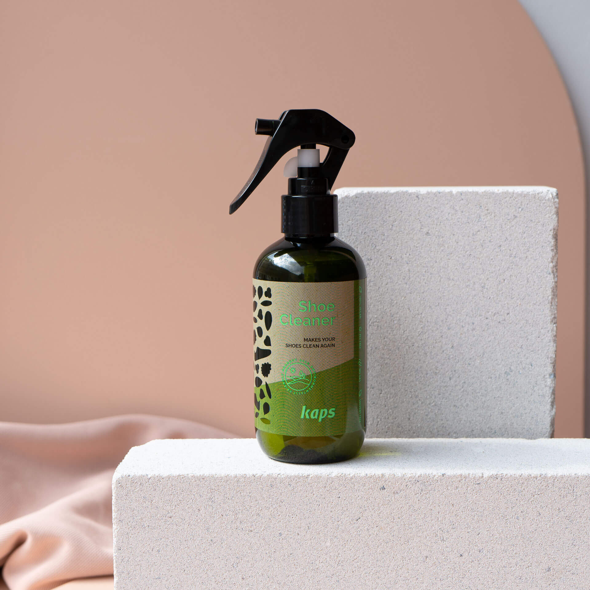LEDERPFLEGE-kaps-shoe-cleaner-reinigung