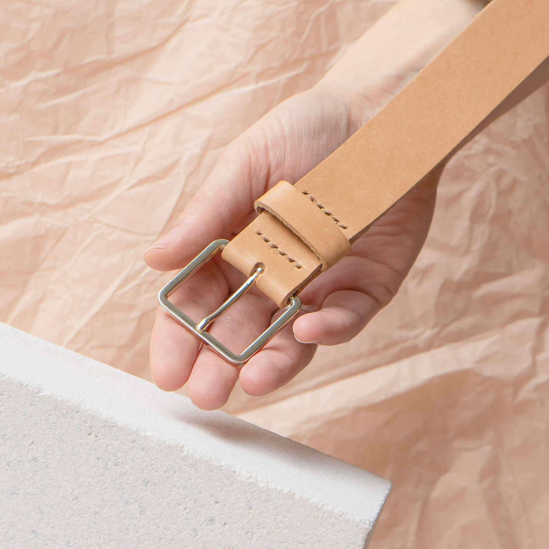 Guertel-breit-3cm-FranziskaKlee-Naturleder-natur-mood-hand